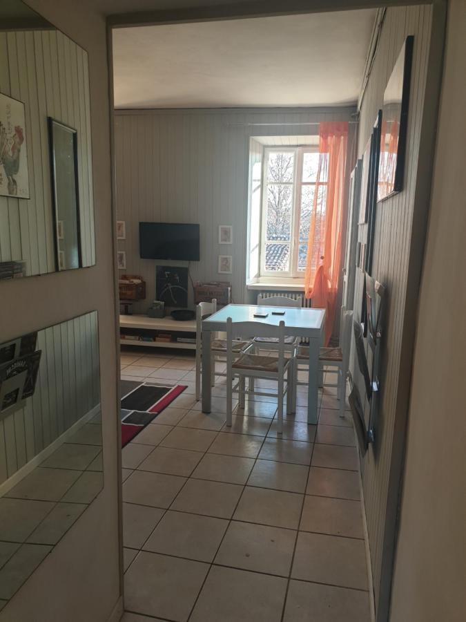 Morenikahome Borgofranco d'Ivrea Exterior foto
